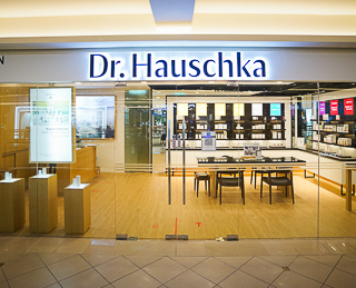 Dr Hauschka